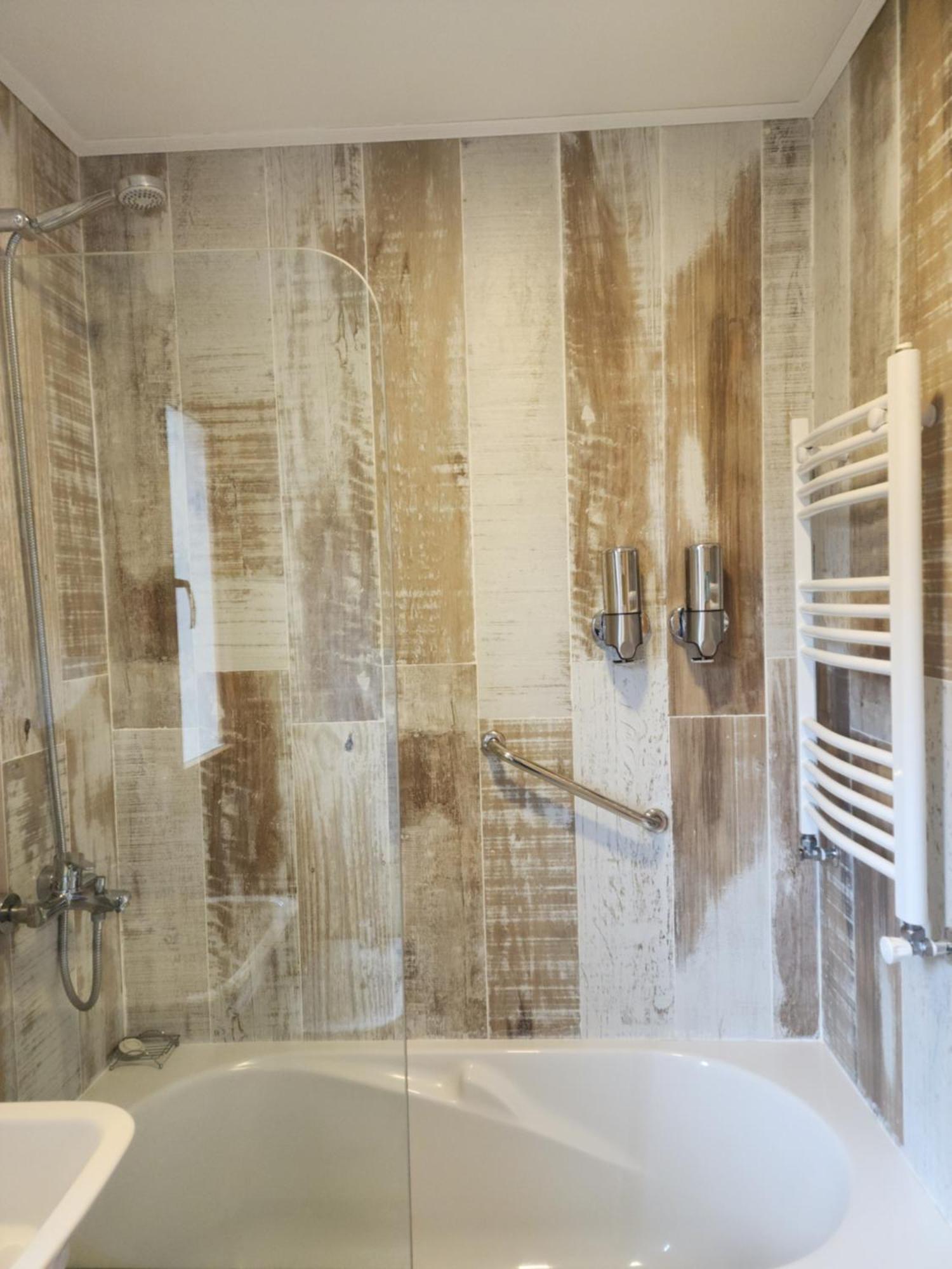R&R Vibes Apartment บียาลาอังกอสตูรา ภายนอก รูปภาพ